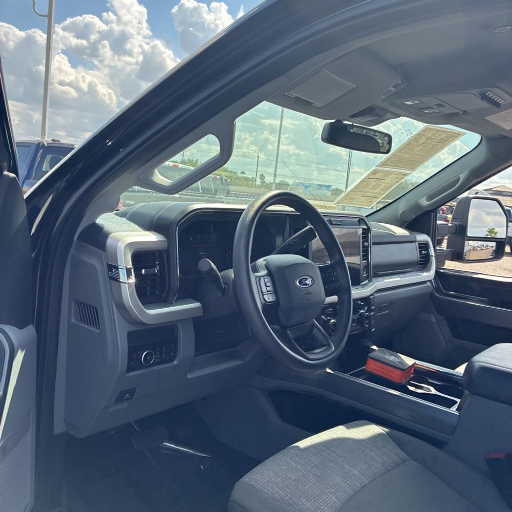 2025 Ford F-250 Super Duty XLT