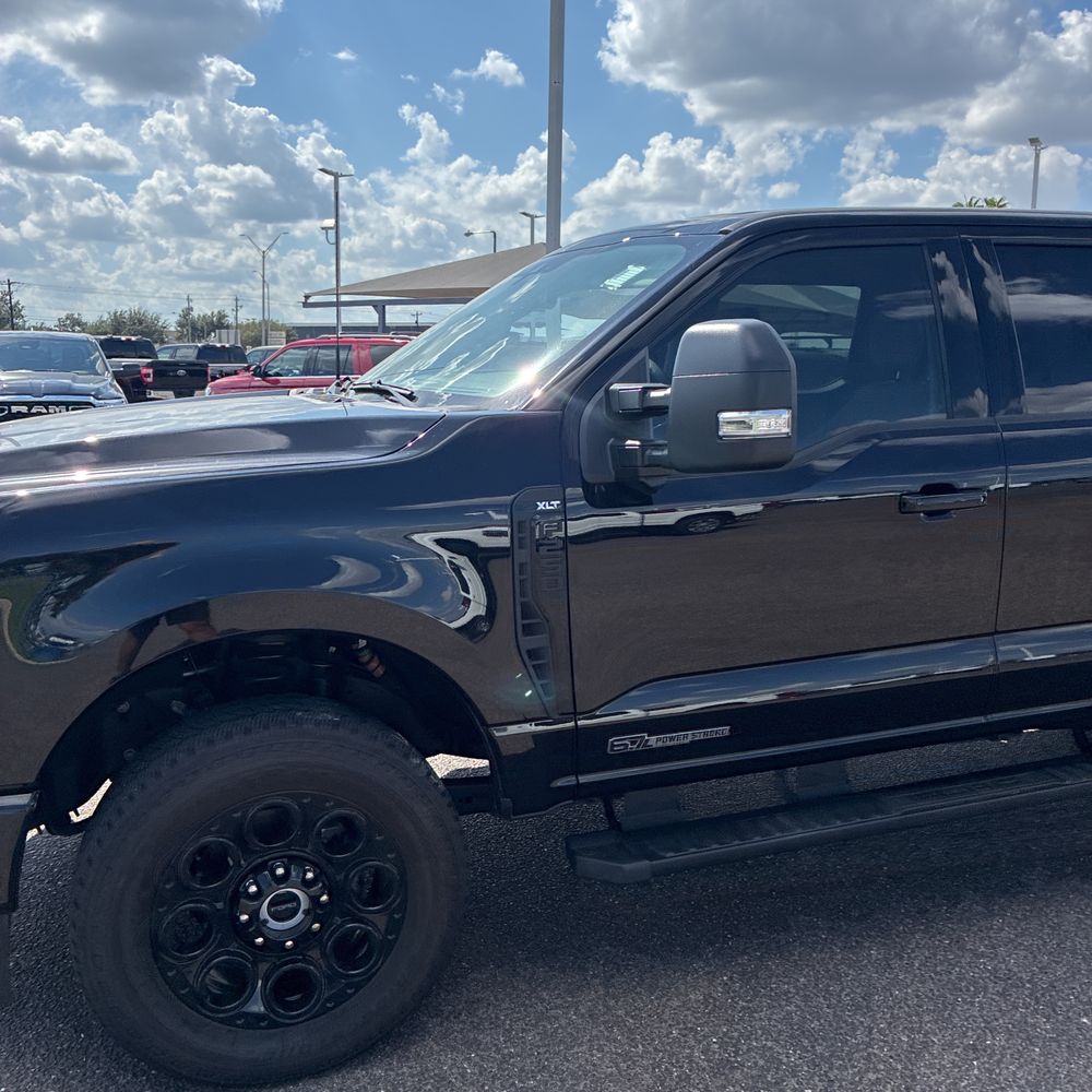 2025 Ford F-250 Super Duty XLT