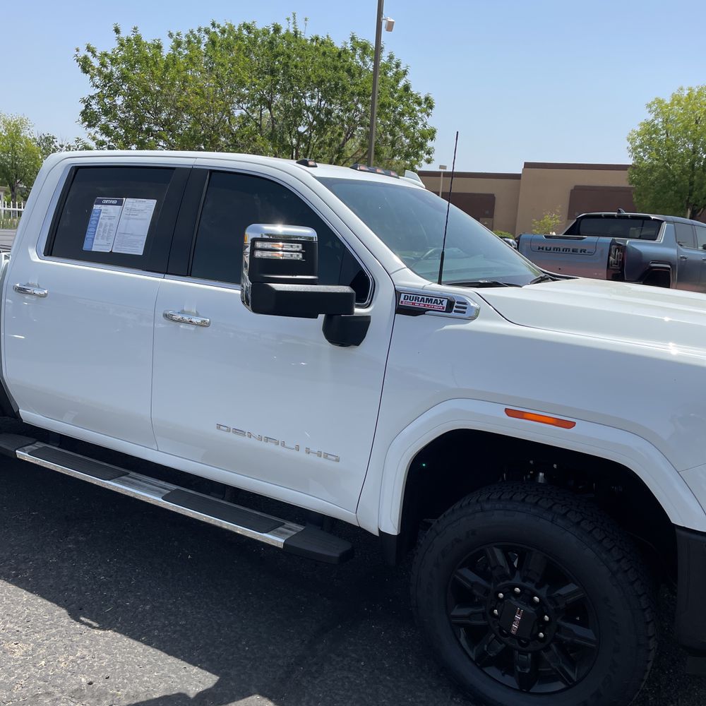 2024 GMC Sierra 2500HD Denali