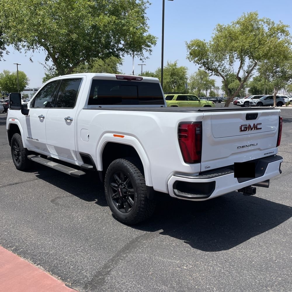 2024 GMC Sierra 2500HD Denali