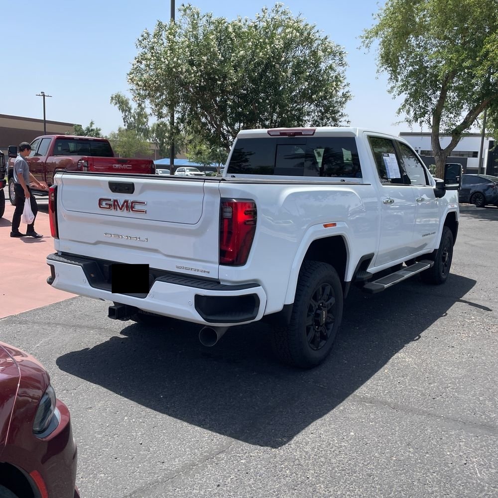 2024 GMC Sierra 2500HD Denali
