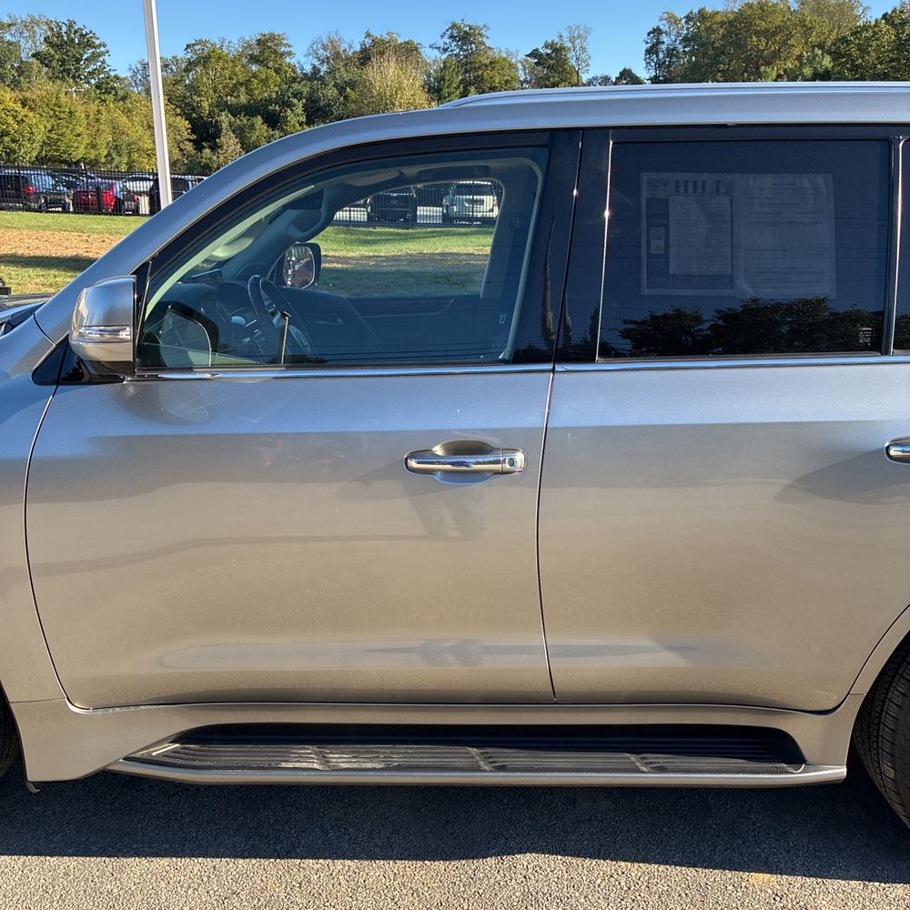 2019 Lexus LX 570 Three-Row