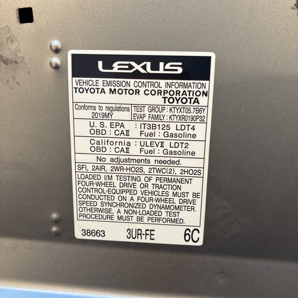 2019 Lexus LX 570 Three-Row