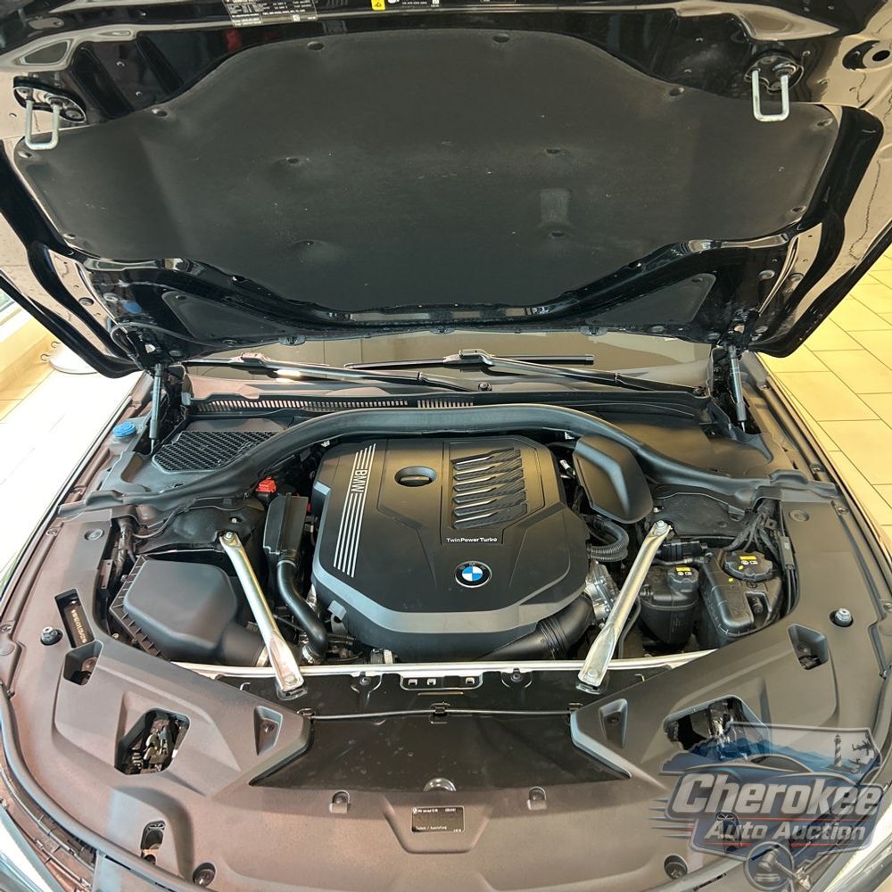 2020 BMW 8-Series 840xi