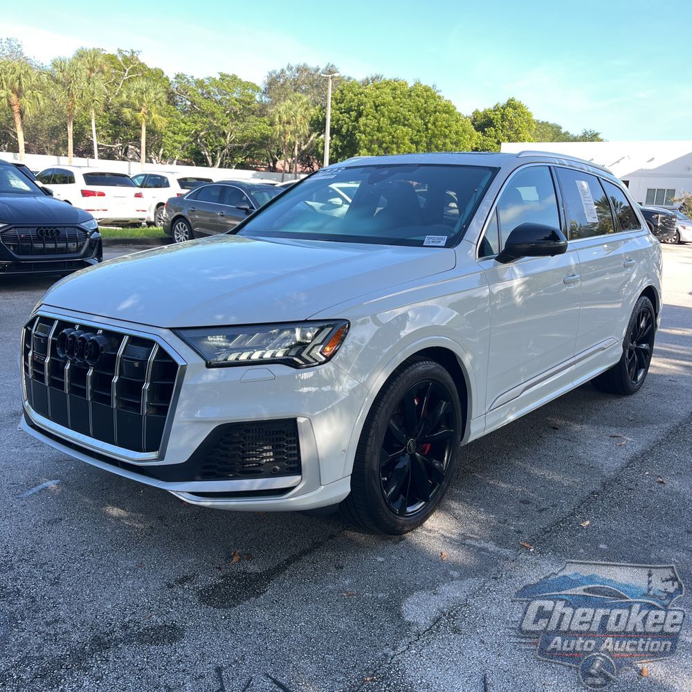2023 Audi SQ7 Premium Plus