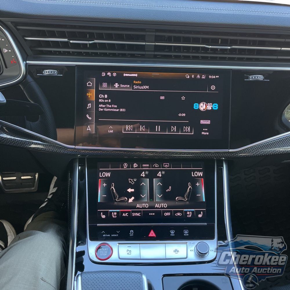 2023 Audi SQ7 Premium Plus