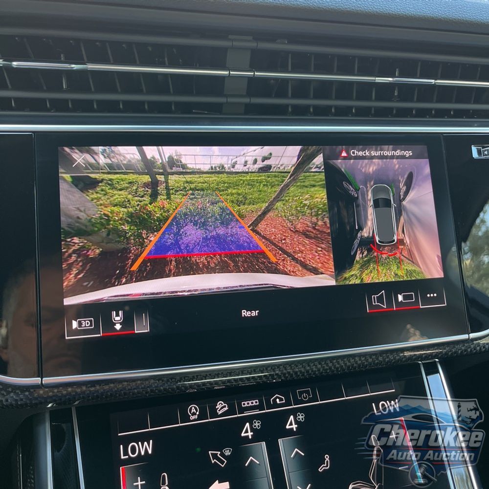 2023 Audi SQ7 Premium Plus