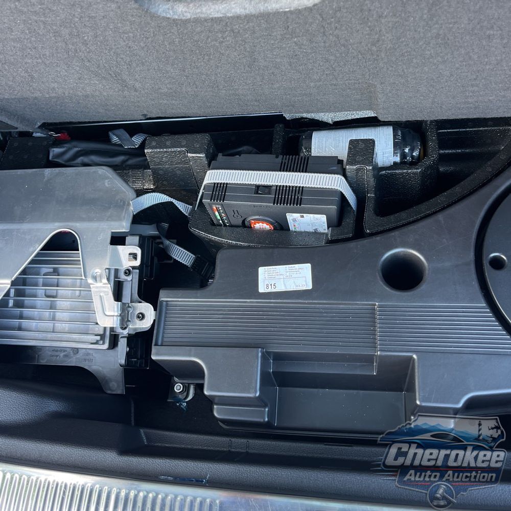 2023 Audi SQ7 Premium Plus