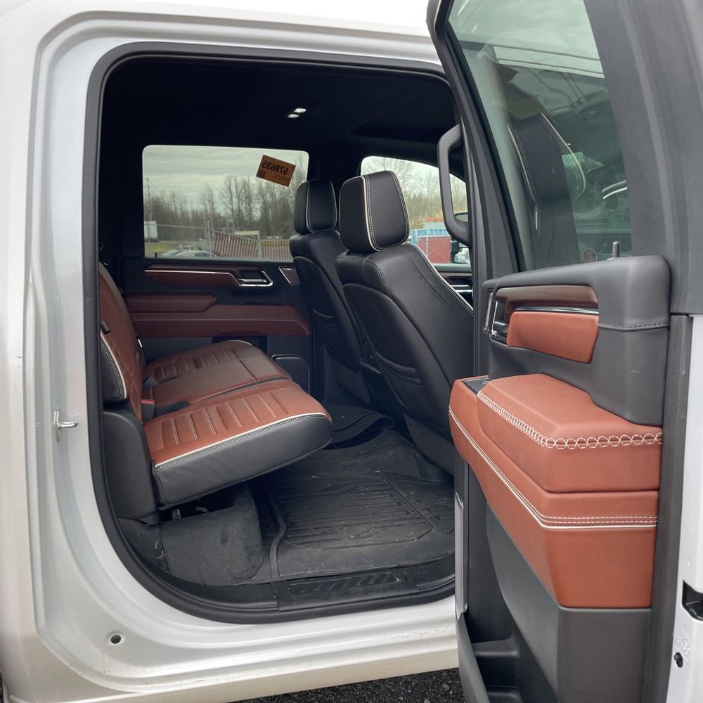2024 GMC Sierra 3500 Denali Ultimate
