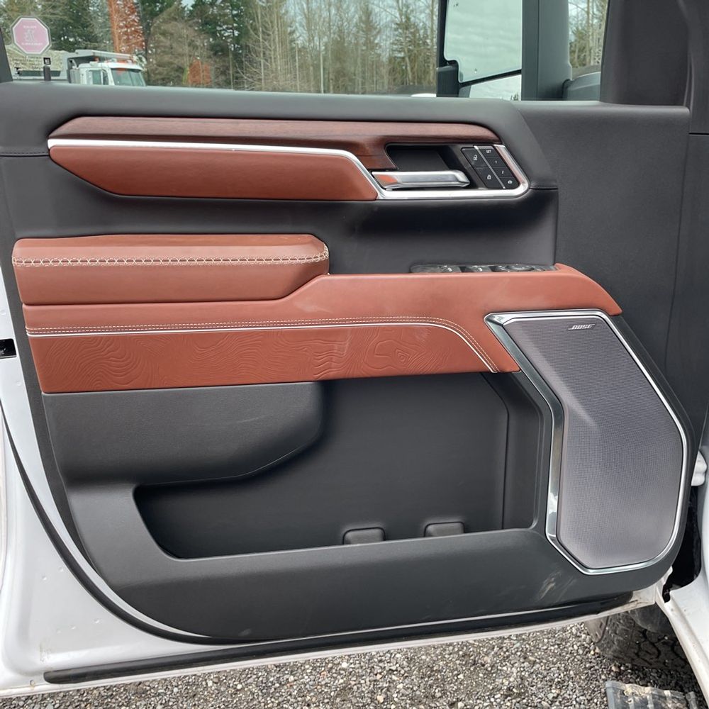 2024 GMC Sierra 3500 Denali Ultimate