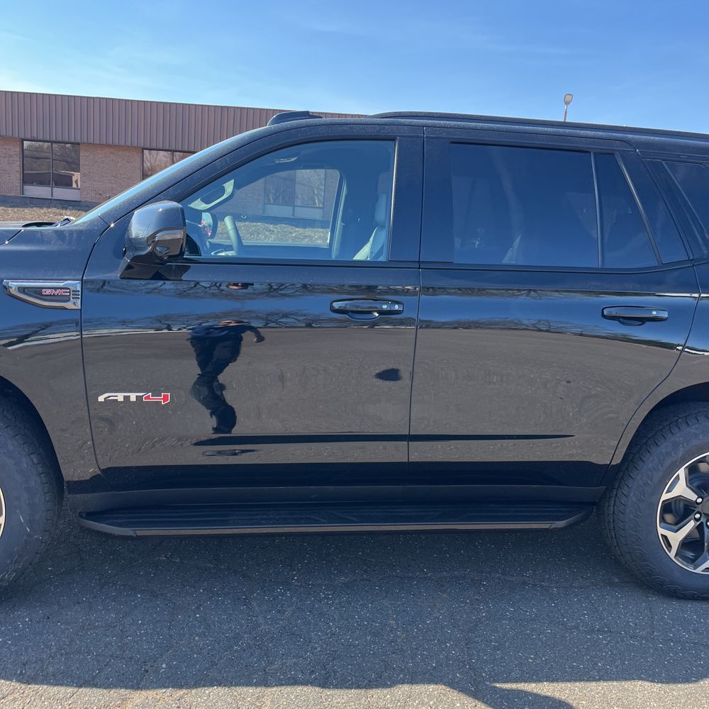 2025 GMC Yukon AT4