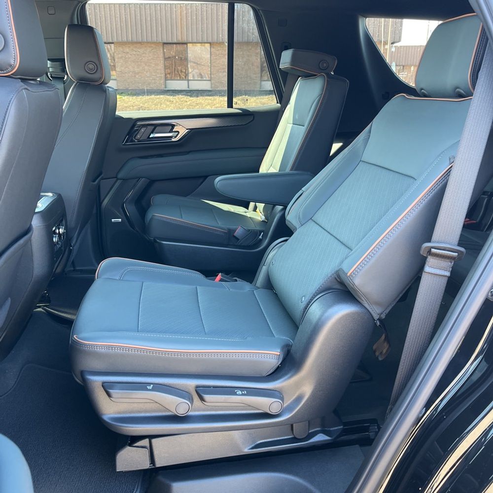 2025 GMC Yukon AT4
