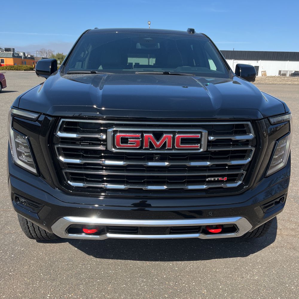 2025 GMC Yukon AT4