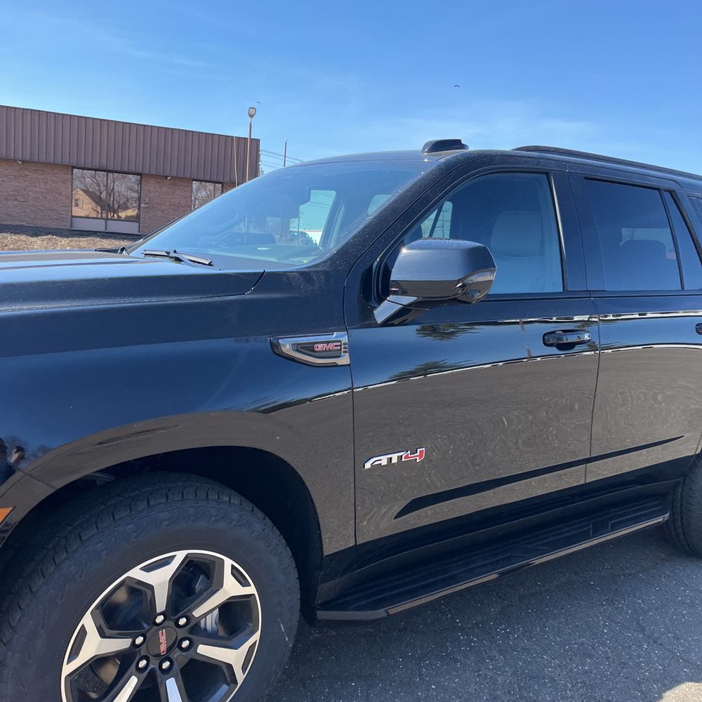2025 GMC Yukon AT4