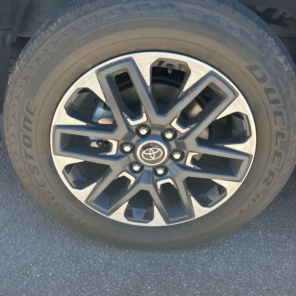 2023 Toyota Sequoia Limited