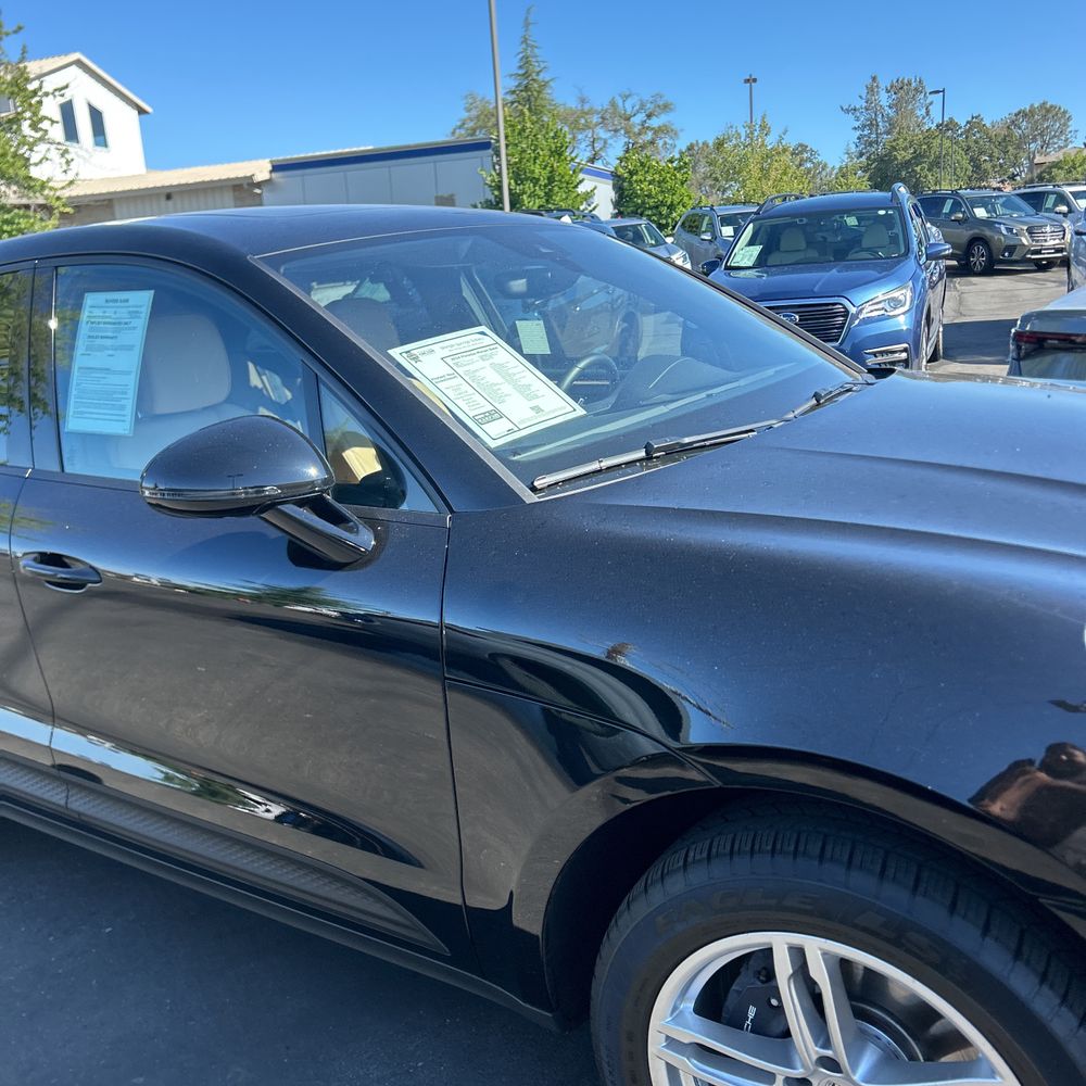 2024 Porsche Macan Base