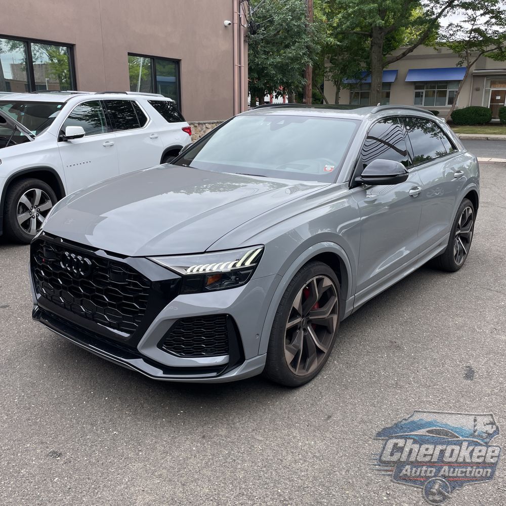 2024 Audi RS Q8 Base