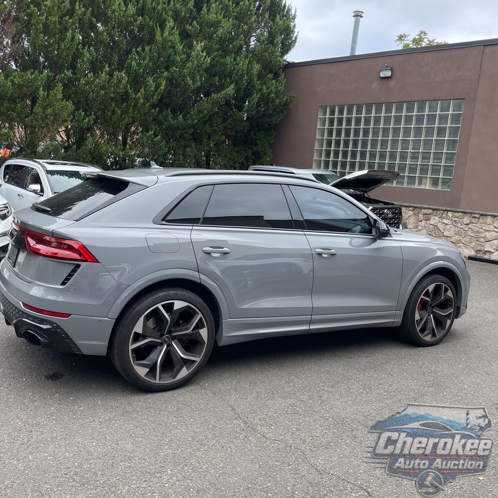 2024 Audi RS Q8 Base