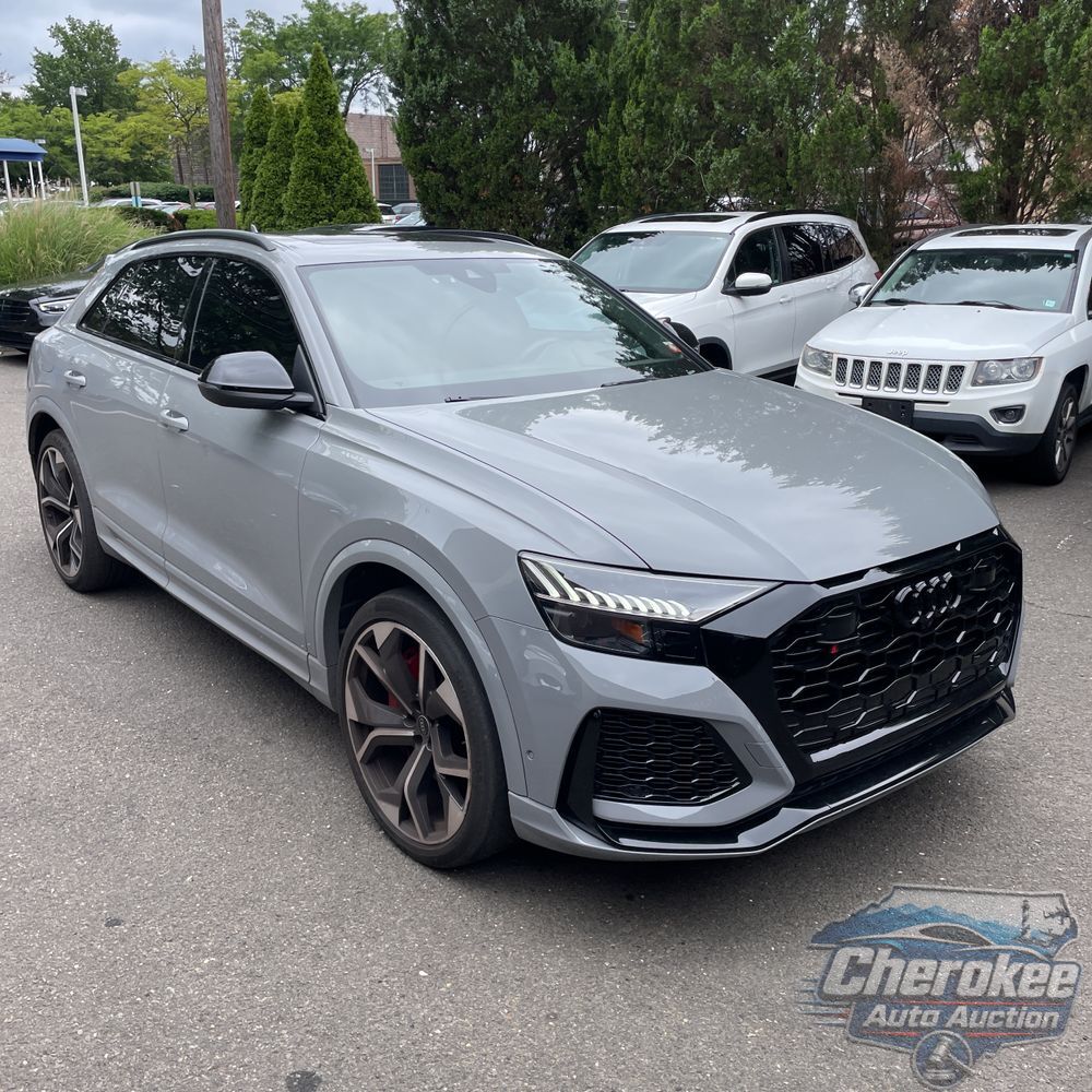 2024 Audi RS Q8 Base