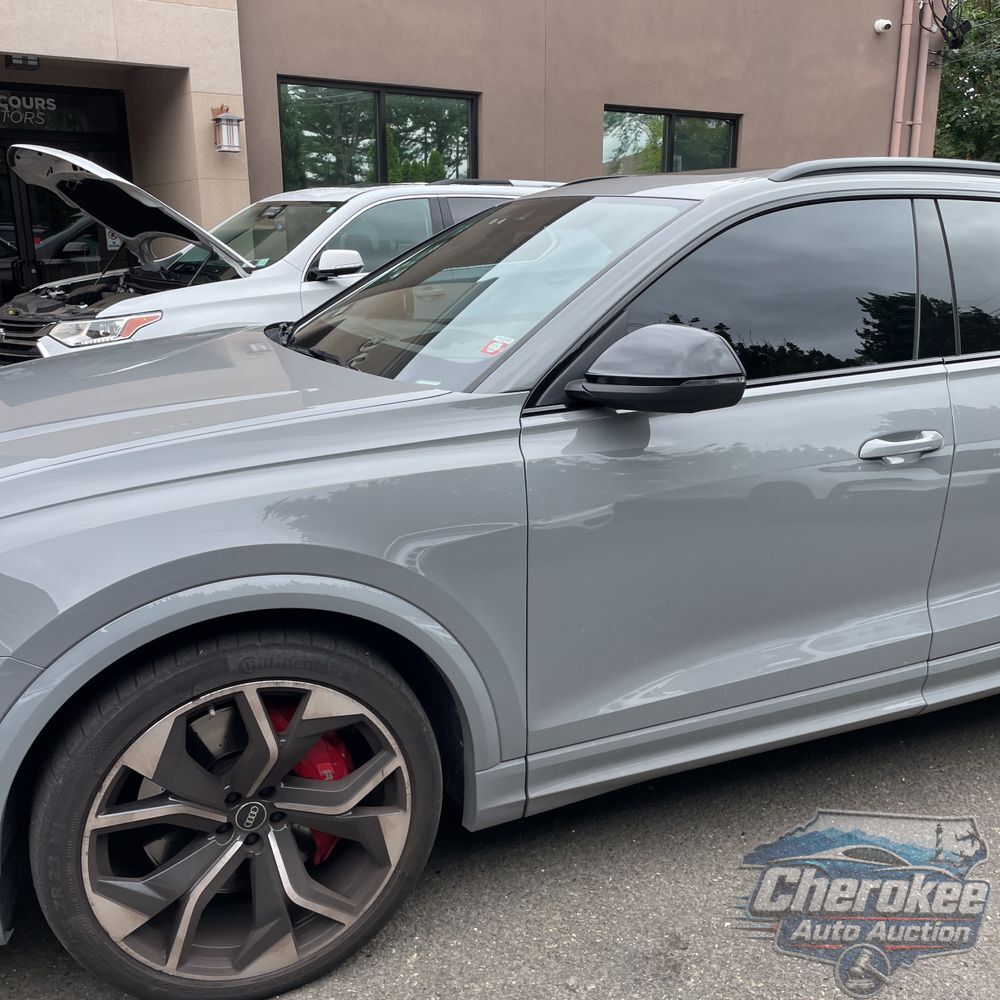 2024 Audi RS Q8 Base