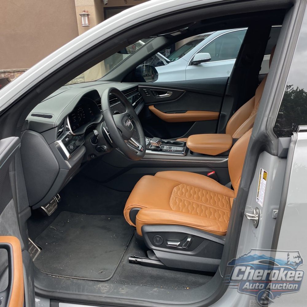 2024 Audi RS Q8 Base