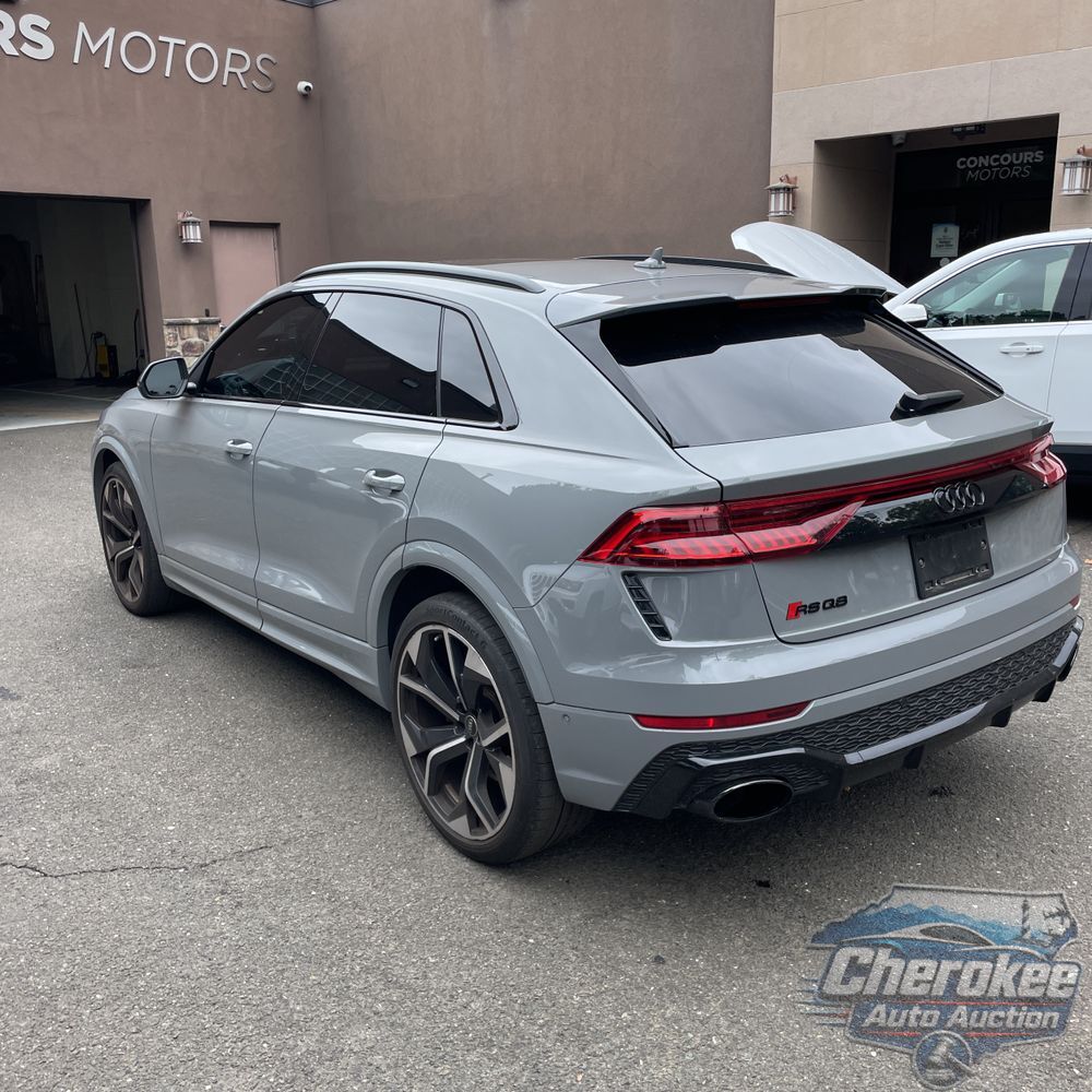 2024 Audi RS Q8 Base