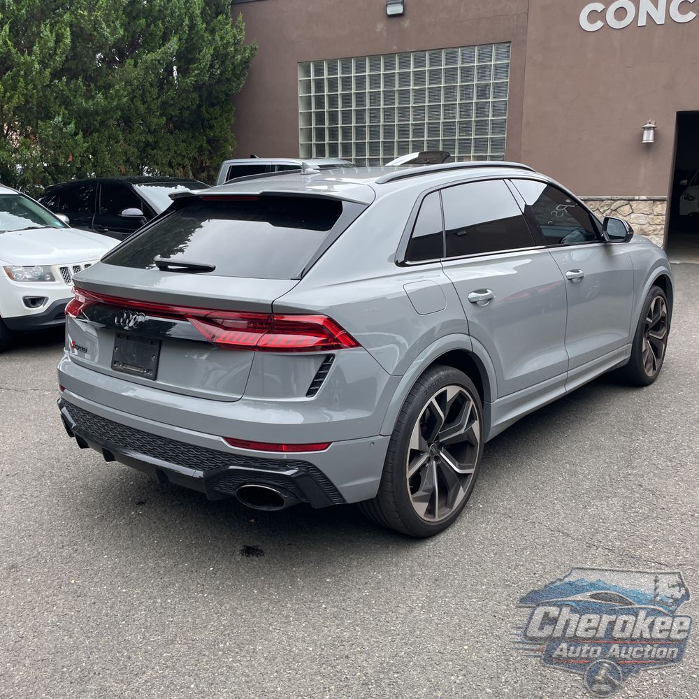 2024 Audi RS Q8 Base