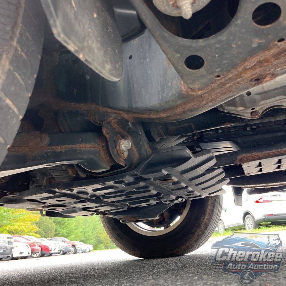 2016 Toyota Land Cruiser Base