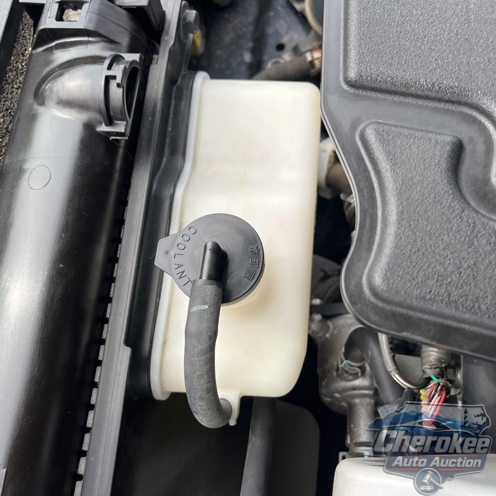 2016 Toyota Land Cruiser Base