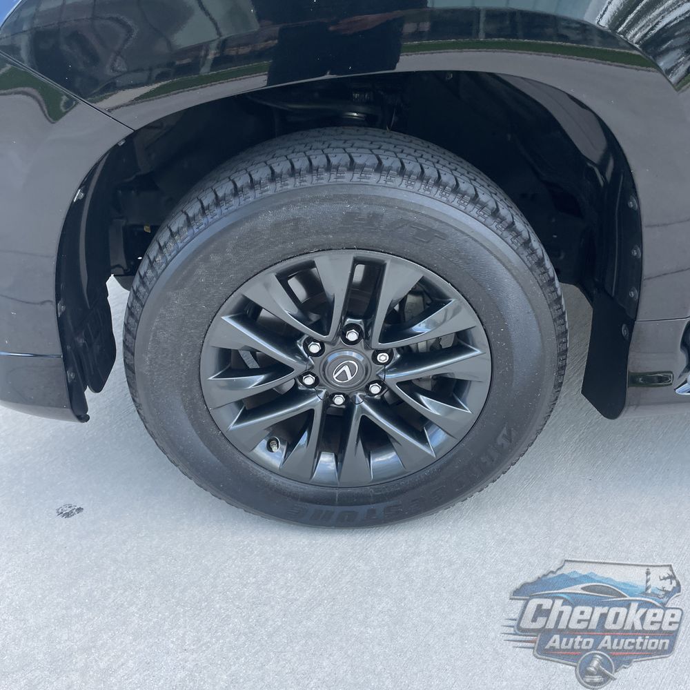 2023 Lexus GX 460 Base
