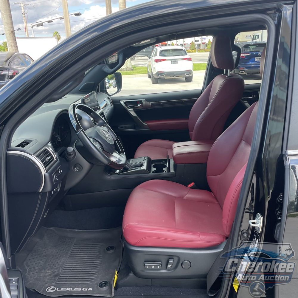 2023 Lexus GX 460 Base