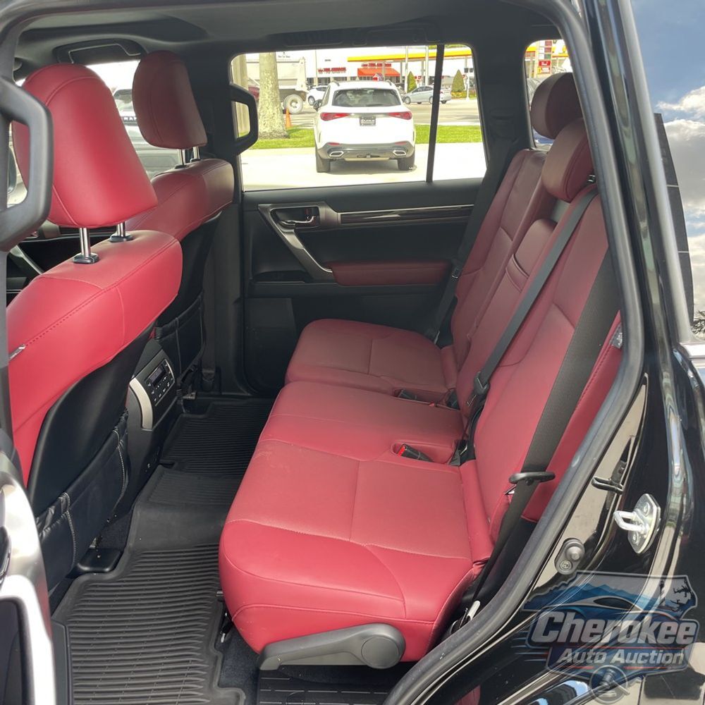 2023 Lexus GX 460 Base