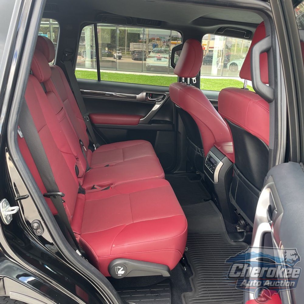 2023 Lexus GX 460 Base