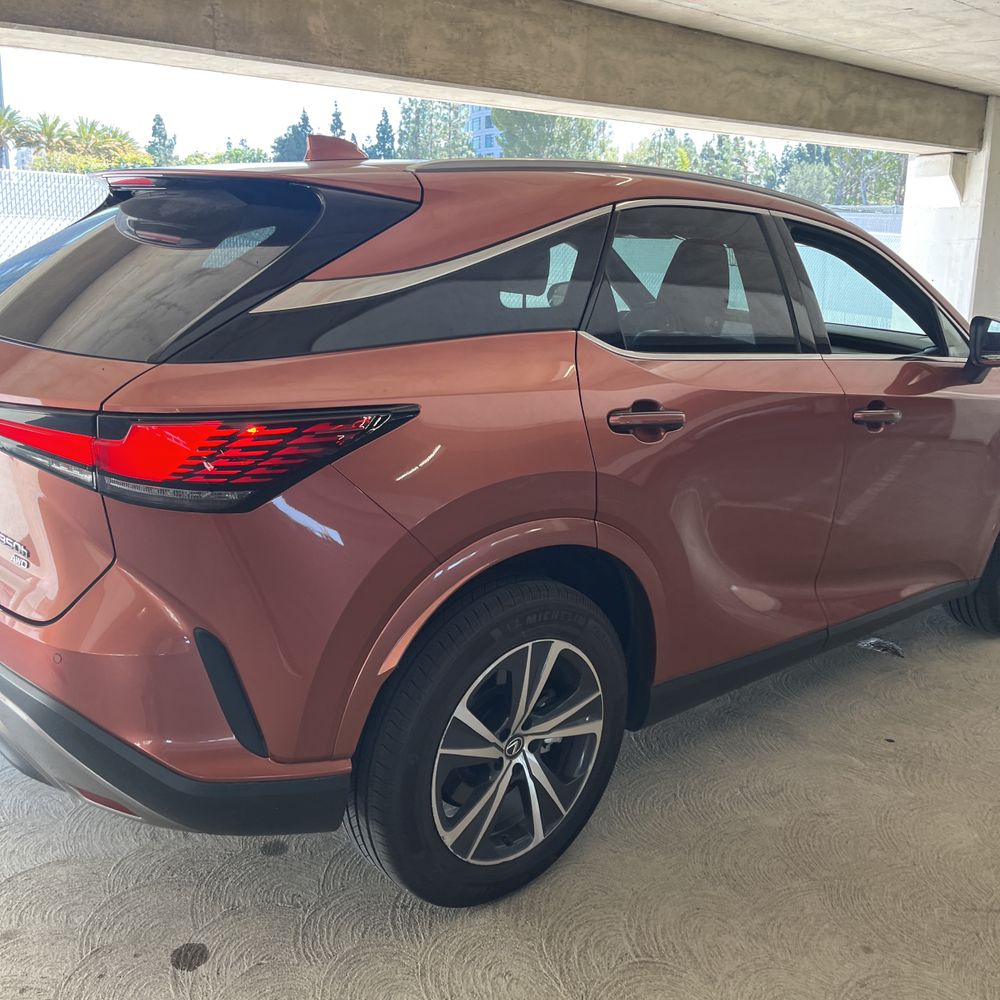 2023 Lexus RX 350h Premium+