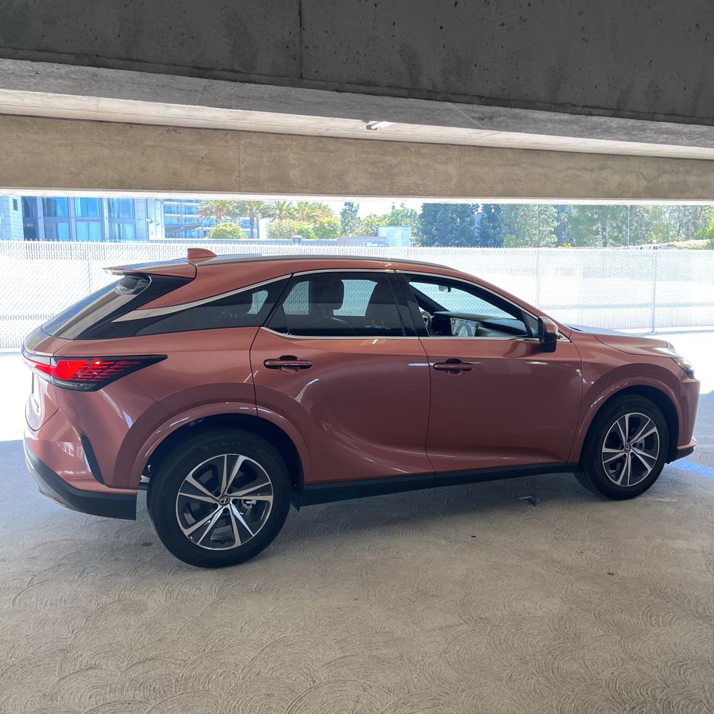 2023 Lexus RX 350h Premium+