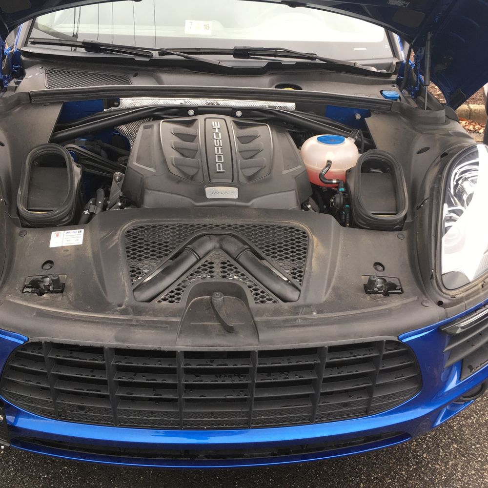2016 Porsche Macan S