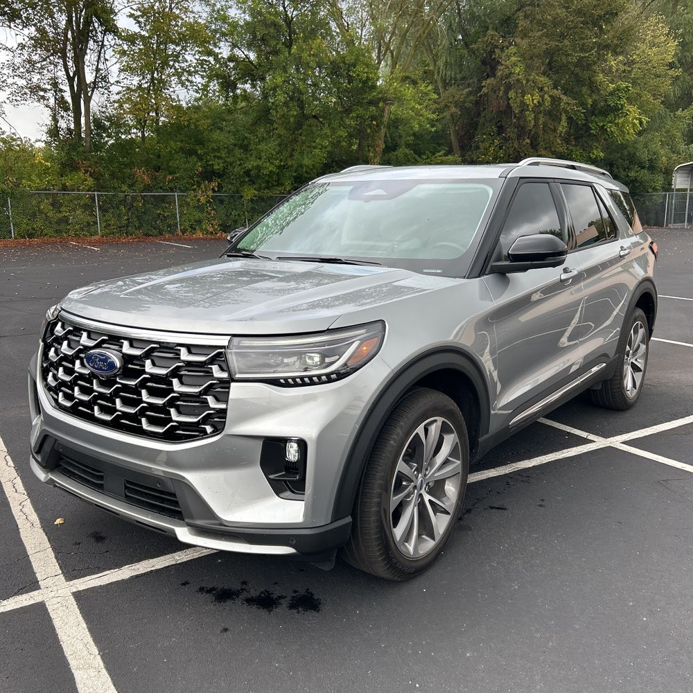 2025 Ford Explorer