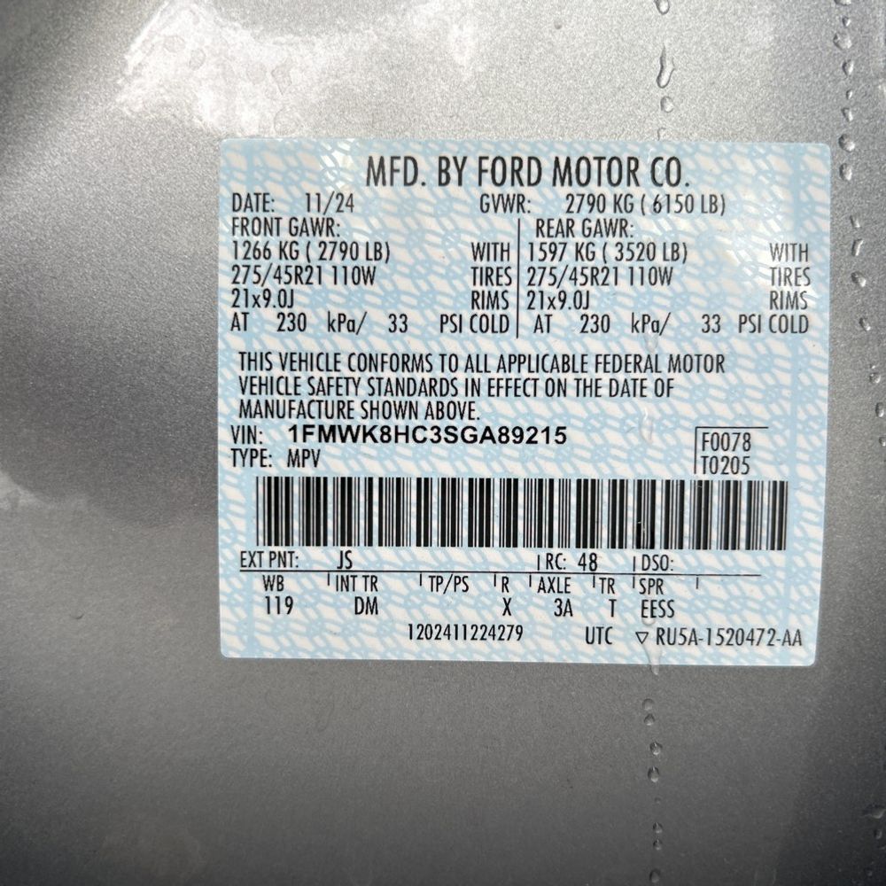 2025 Ford Explorer Platinum