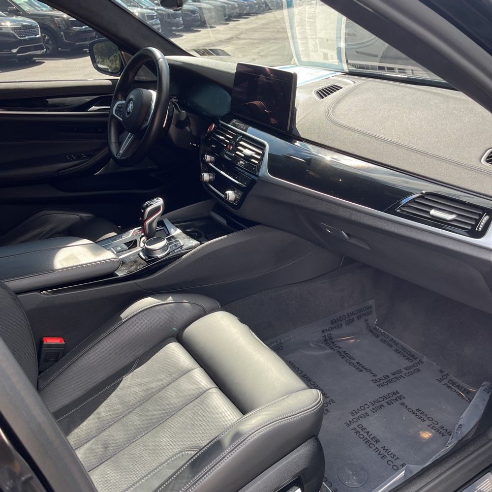 2021 BMW M5