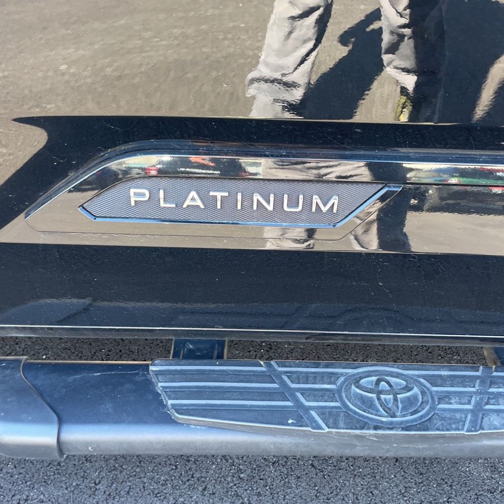 2024 Toyota Tundra Platinum