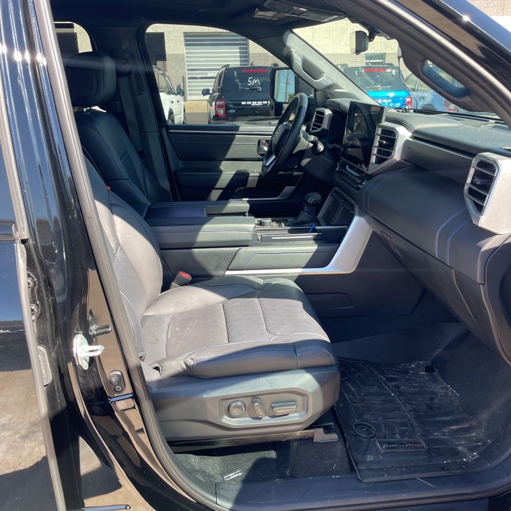 2024 Toyota Tundra Platinum