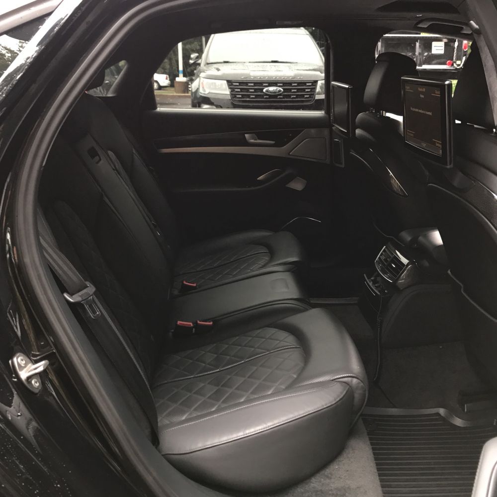 2014 Audi S8