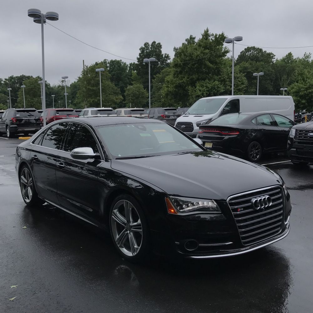 2014 Audi S8
