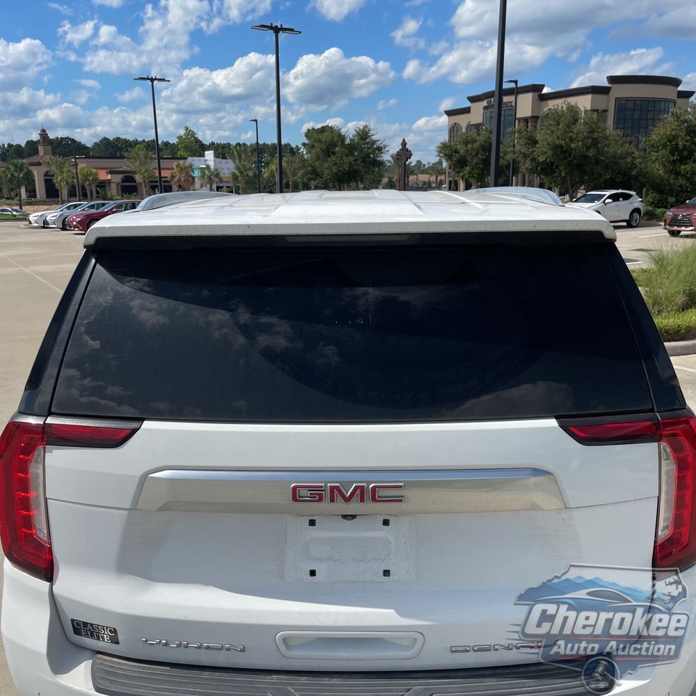 2023 GMC Yukon Denali