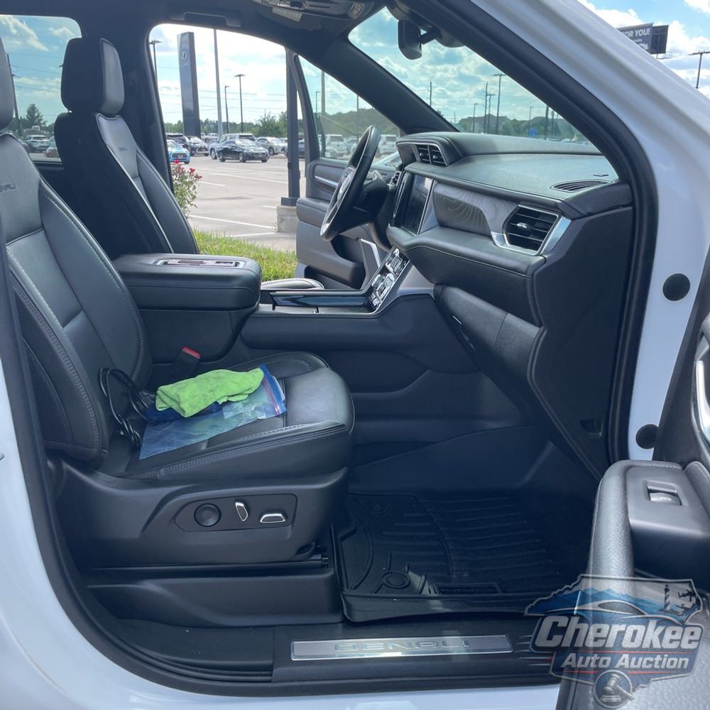2023 GMC Yukon Denali