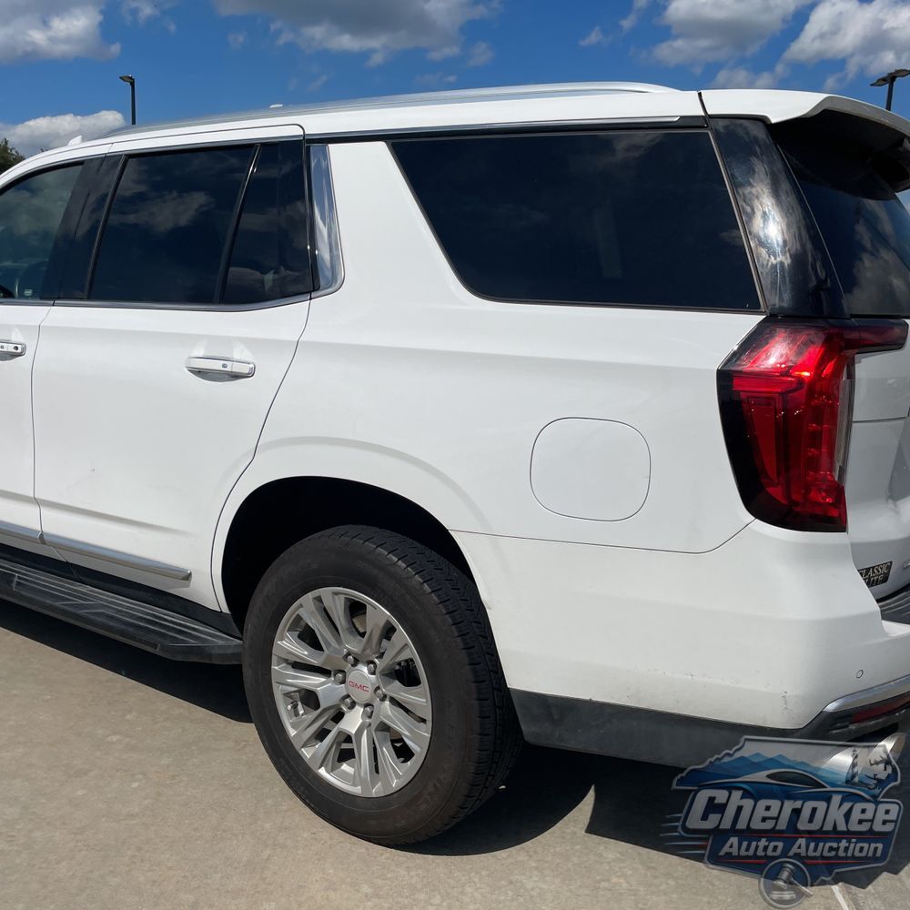 2023 GMC Yukon Denali