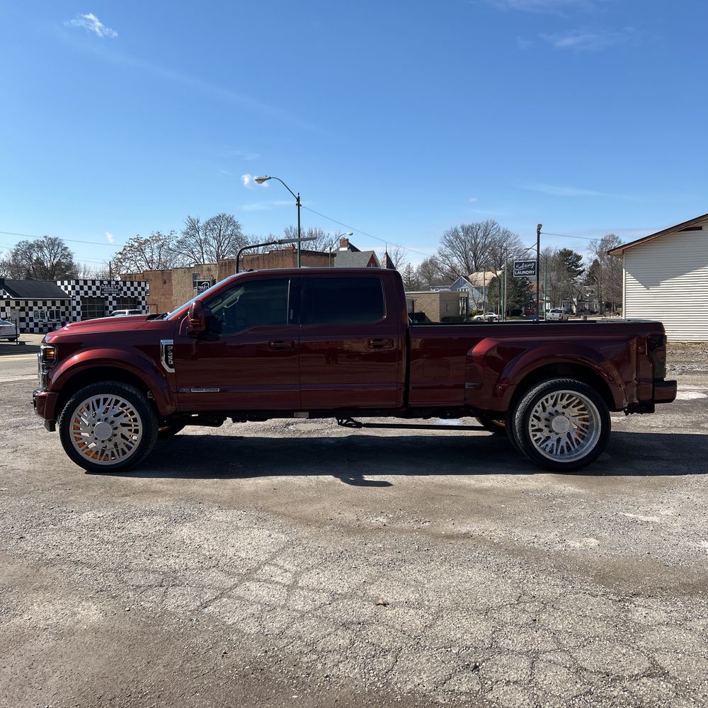 2017 Ford F-450 Super Duty Lariat