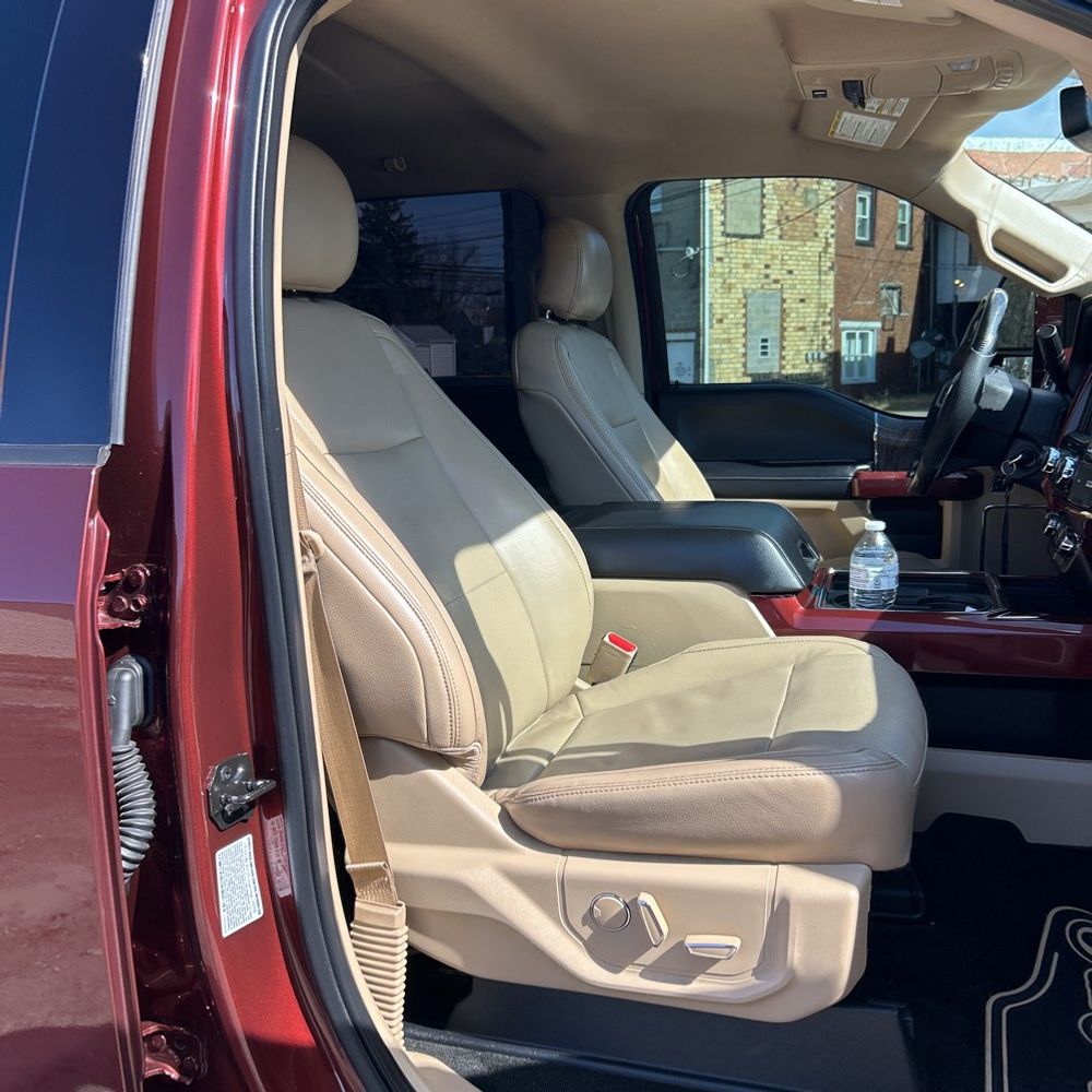 2017 Ford F-450 Super Duty Lariat