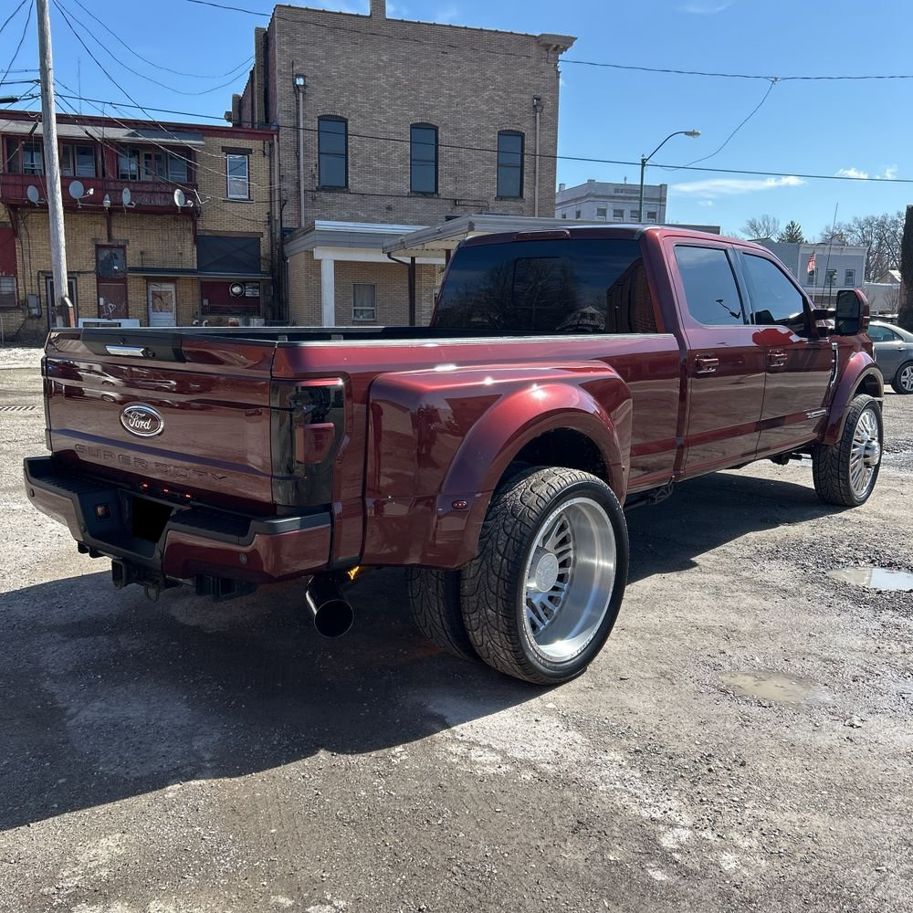 2017 Ford F-450 Super Duty Lariat