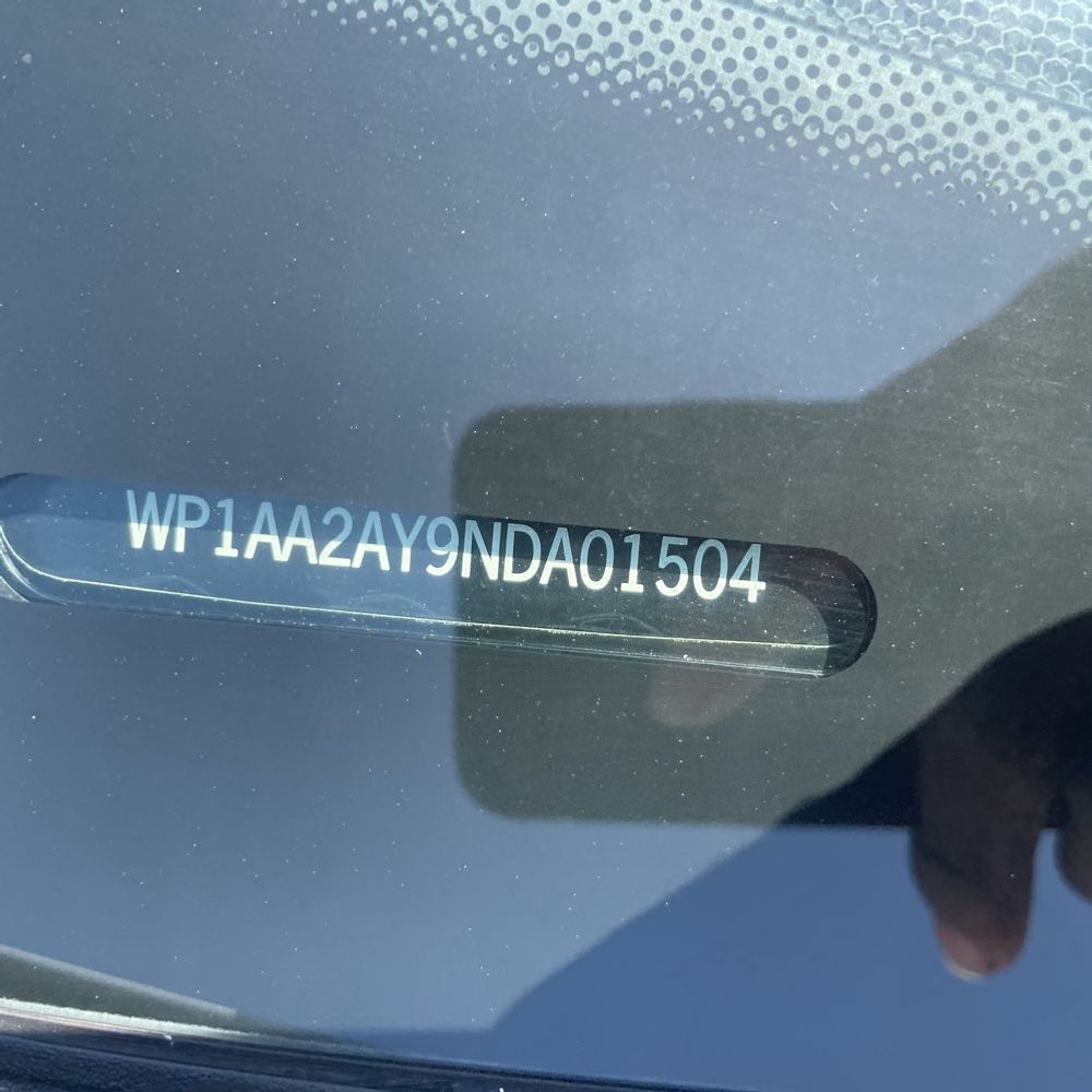 2022 Porsche Cayenne Base
